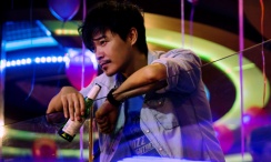 免费欧美黄色片